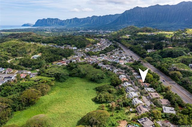 122 Kahako Street A, Kailua, HI 96734