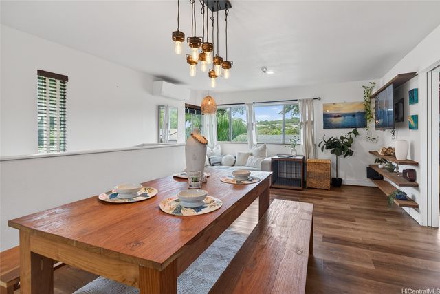 122 Kahako Street A, Kailua, HI 96734