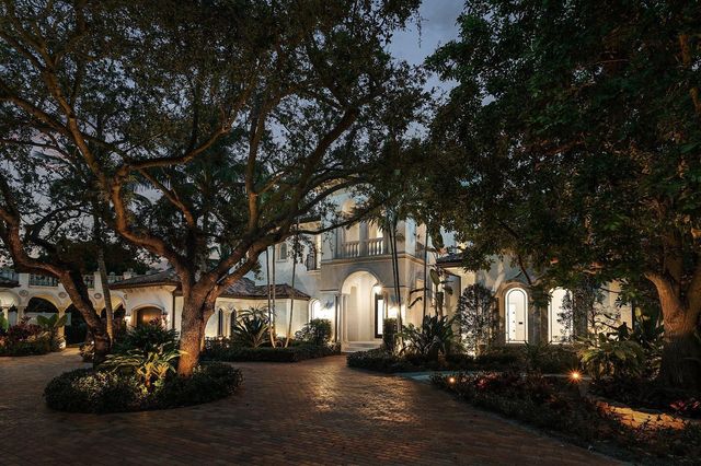 2002 NW 4th Avenue, Delray Beach, FL 33444