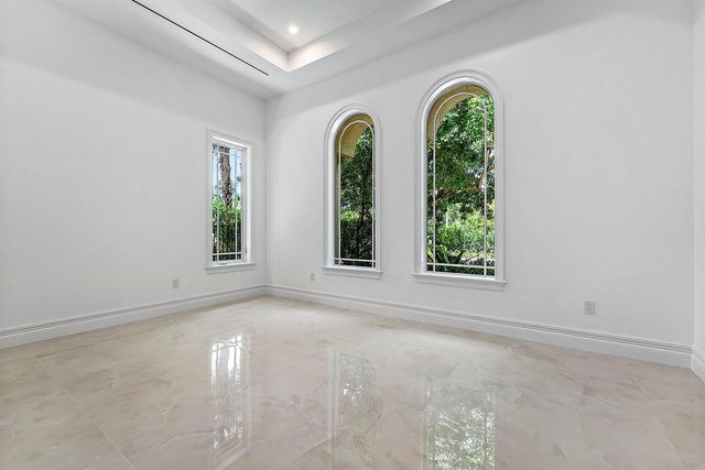 2002 NW 4th Avenue, Delray Beach, FL 33444