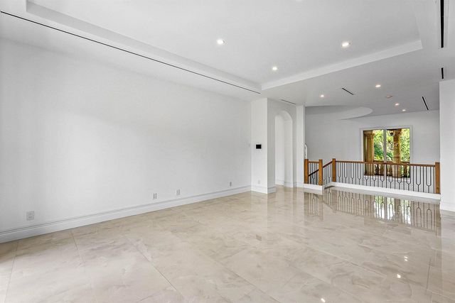 2002 NW 4th Avenue, Delray Beach, FL 33444