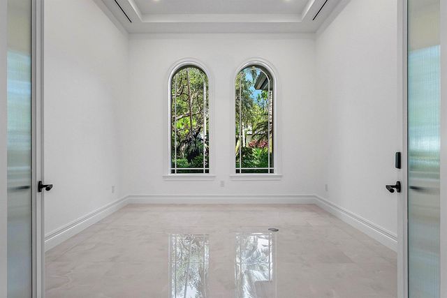 2002 NW 4th Avenue, Delray Beach, FL 33444
