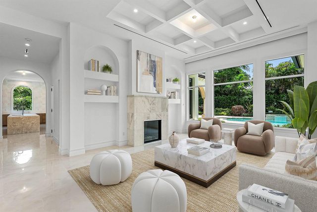 2002 NW 4th Avenue, Delray Beach, FL 33444