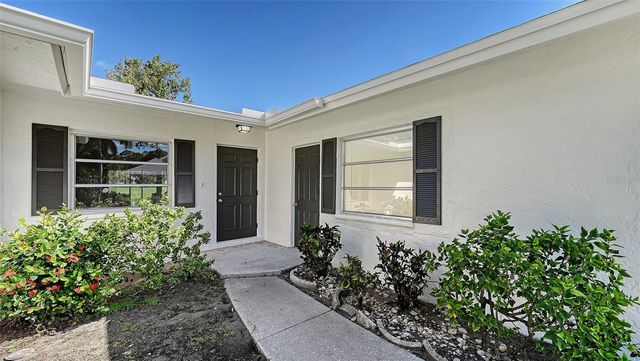 5513 PALM AIRE DRIVE, Sarasota, FL 34243