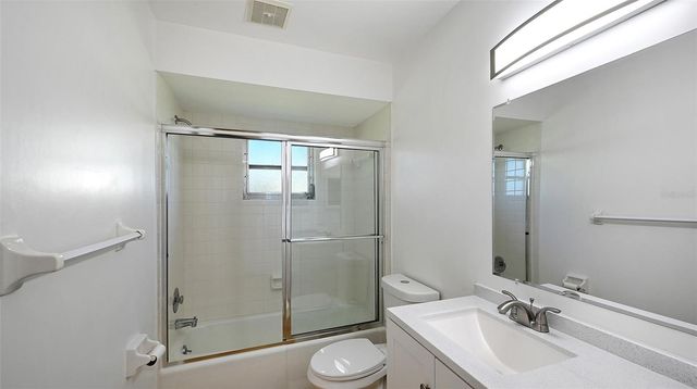 5513 PALM AIRE DRIVE, Sarasota, FL 34243