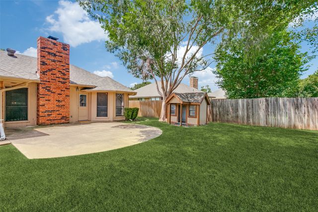 20 Chimney Rock Drive, Trophy Club, TX 76262