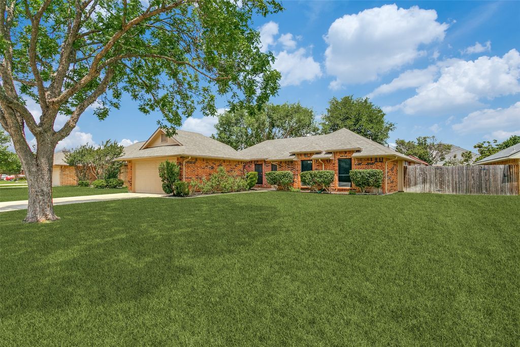 20 Chimney Rock Drive, Trophy Club, TX 76262