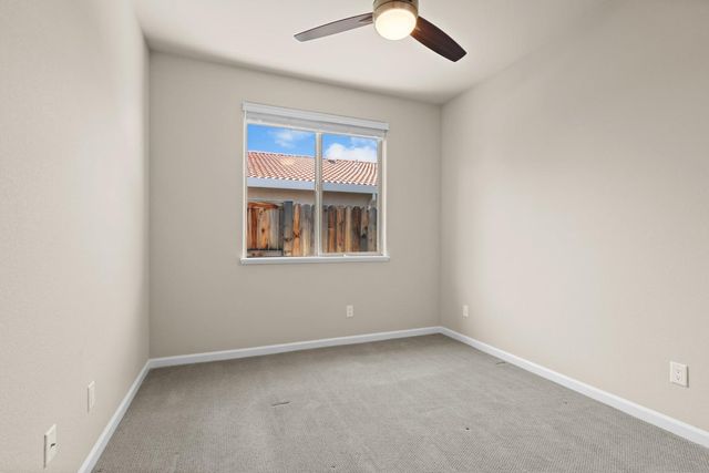 910 Lazy Trail Dr, Rocklin, CA 95765
