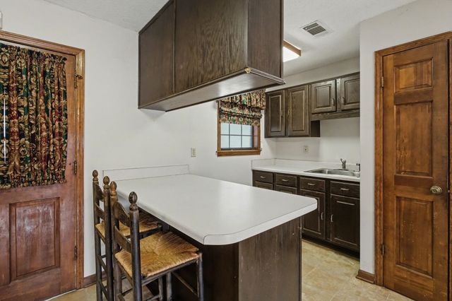 7439 LEXIE GARDNER RD, Bartlett, TN 38002