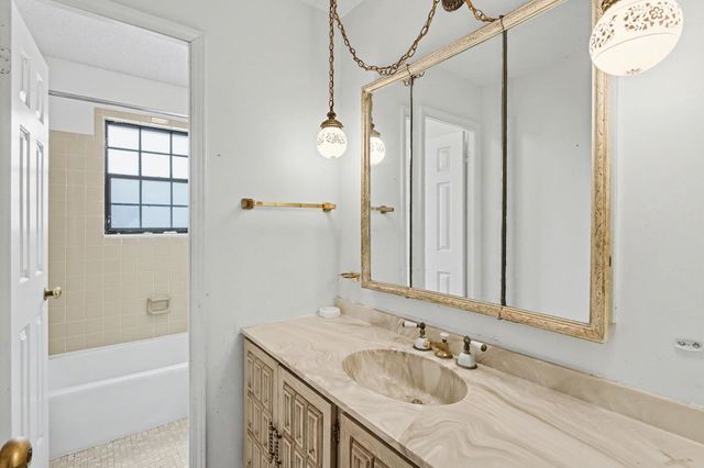 7439 LEXIE GARDNER RD, Bartlett, TN 38002