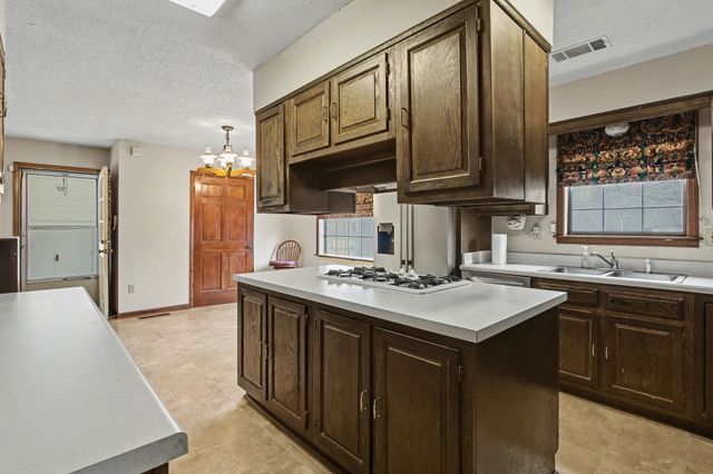 7439 LEXIE GARDNER RD, Bartlett, TN 38002