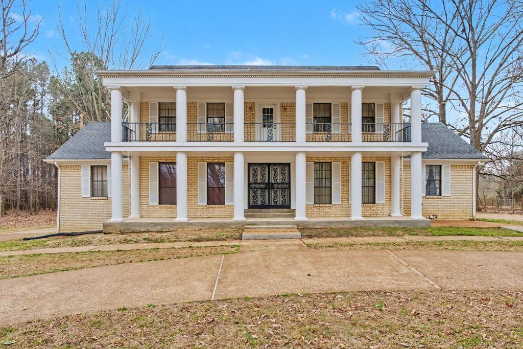 7439 LEXIE GARDNER RD, Bartlett, TN 38002