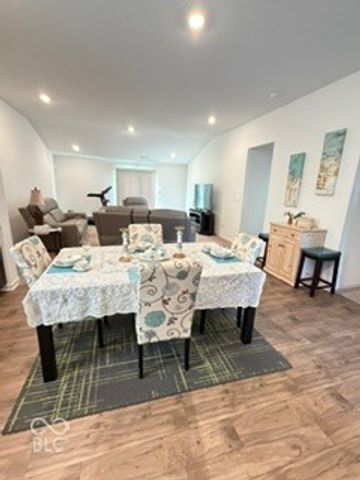 352 Catamount Lane, Indianapolis, IN 46229