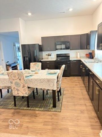 352 Catamount Lane, Indianapolis, IN 46229
