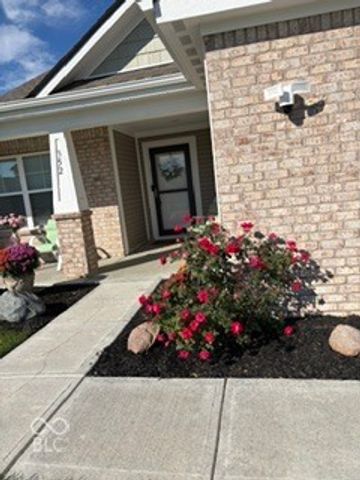352 Catamount Lane, Indianapolis, IN 46229