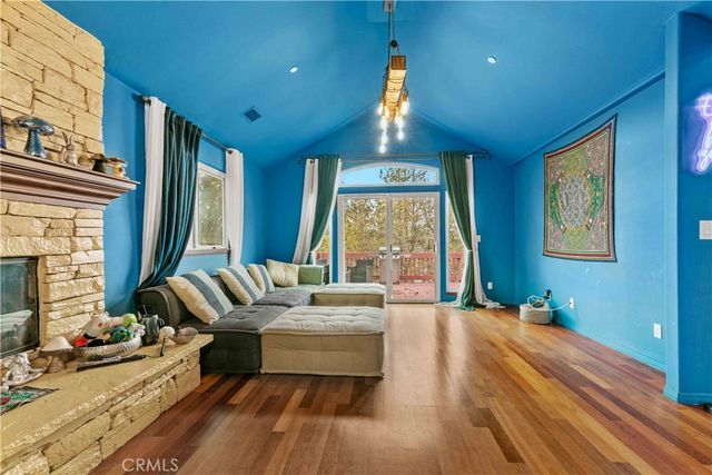1253 Golden Rule, Lake Arrowhead, CA 92352