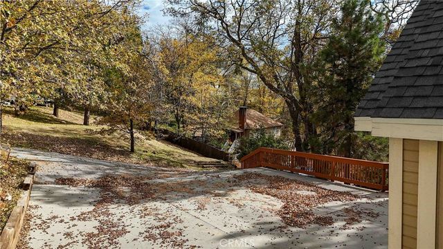 1253 Golden Rule, Lake Arrowhead, CA 92352