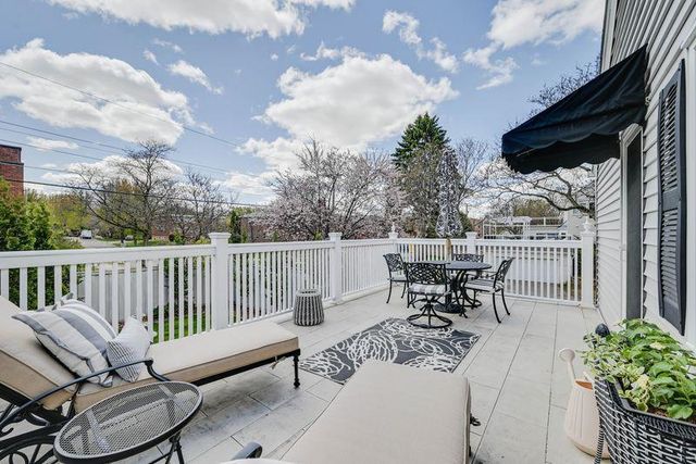 1902 Pinehurst Avenue, Saint Paul, MN 55116