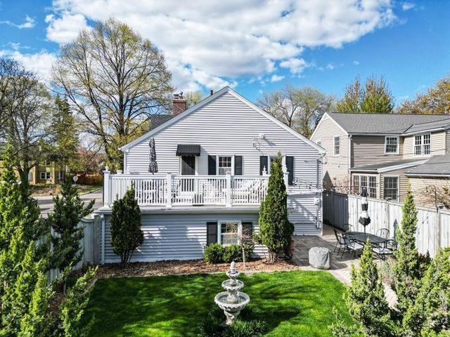 1902 Pinehurst Avenue, Saint Paul, MN 55116