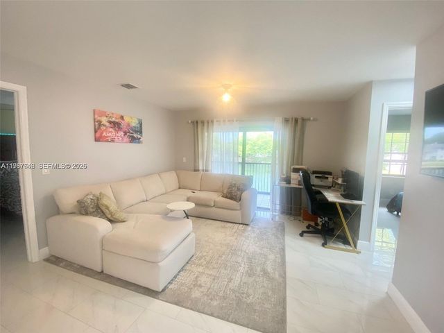 3613 NW 94th Ave 7F, Sunrise, FL 33351