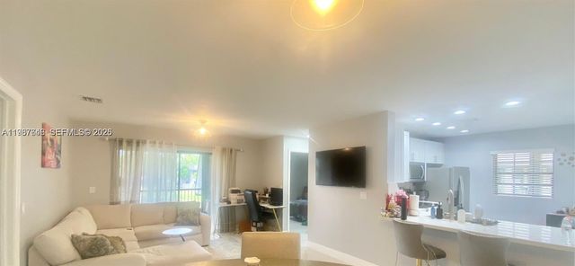 3613 NW 94th Ave 7F, Sunrise, FL 33351