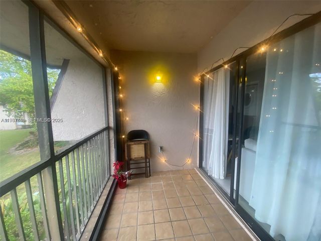 3613 NW 94th Ave 7F, Sunrise, FL 33351