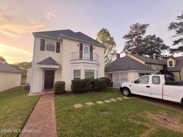 4 Spring Lake Point, Pearl, MS 39208