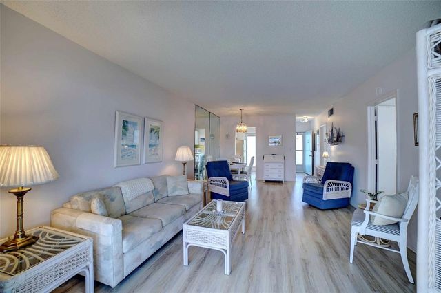 1801 Ocean Drive 201, Boynton Beach, FL 33426