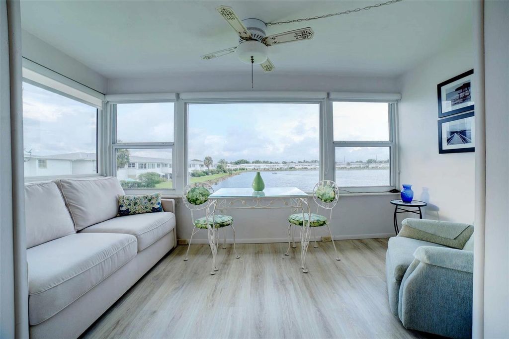 1801 Ocean Drive 201, Boynton Beach, FL 33426