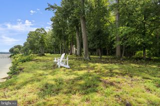 11295 CRESSWELL LNDG, Lorton, VA 22079