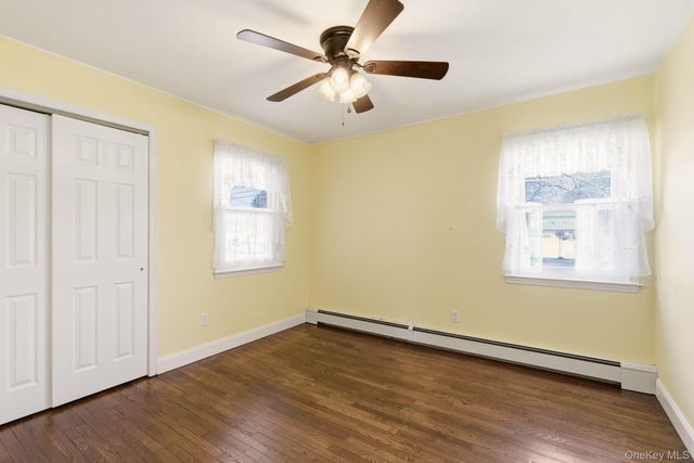 22 Wiggins Street, Ronkonkoma, NY 11779
