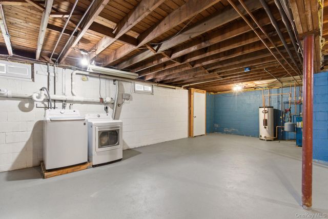 22 Wiggins Street, Ronkonkoma, NY 11779