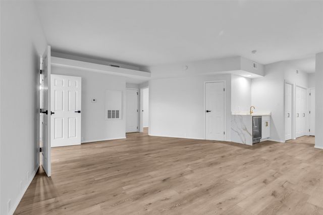 4900 Floyd Street 10, Houston, TX 77007
