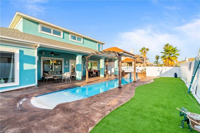 14217 Punta Bonaire Dr, Corpus Christi, TX 78418