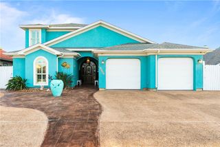 14217 Punta Bonaire Dr, Corpus Christi, TX 78418