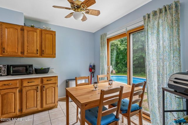 89 Bark Street, Toms River, NJ 08753