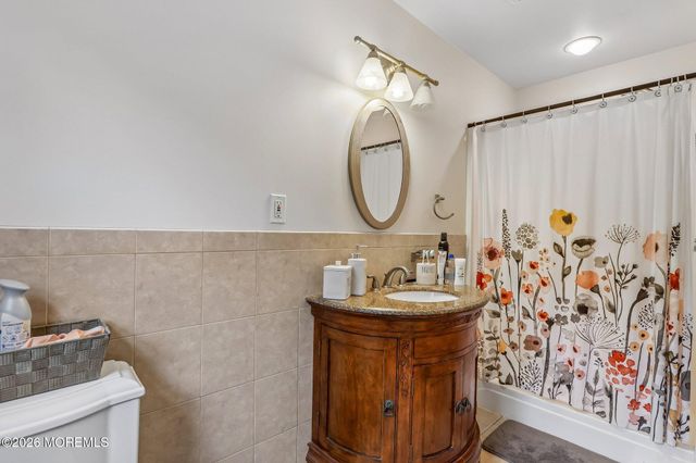 89 Bark Street, Toms River, NJ 08753