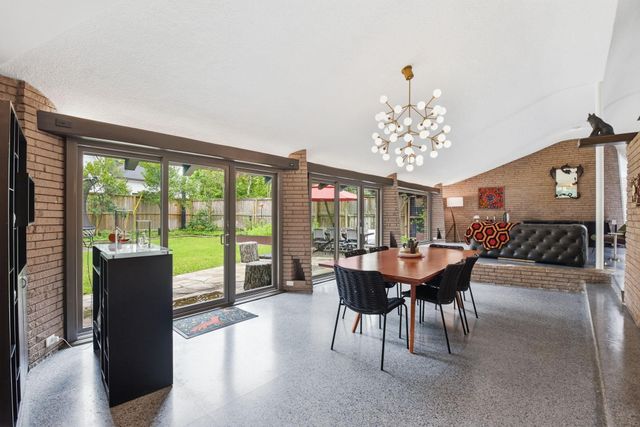 4603 Ivanhoe Street, Houston, TX 77027