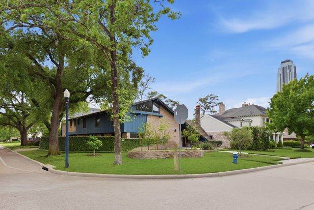 4603 Ivanhoe Street, Houston, TX 77027