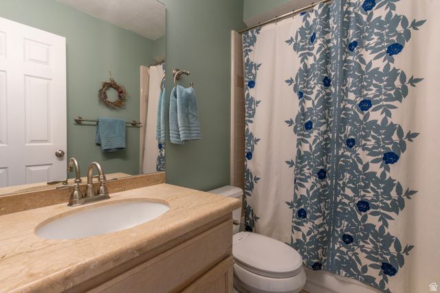 481 E WATERFORD WAY, Midvale, UT 84047