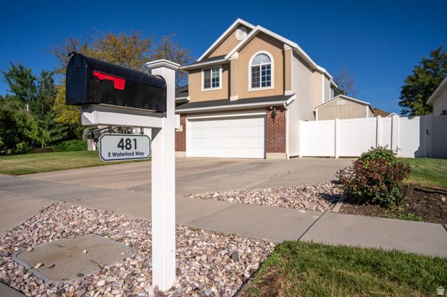 481 E WATERFORD WAY, Midvale, UT 84047