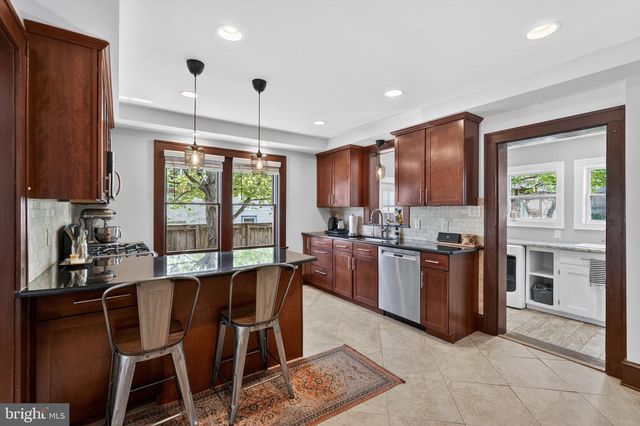 242 CHURCH ST, Downingtown, PA 19335