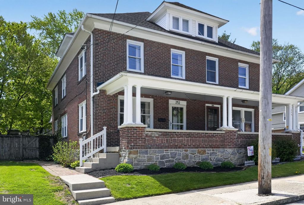 242 CHURCH ST, Downingtown, PA 19335