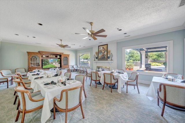 232 Peninsula DR, Moneta, VA 24121