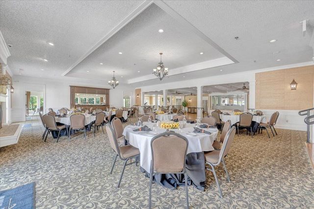 232 Peninsula DR, Moneta, VA 24121