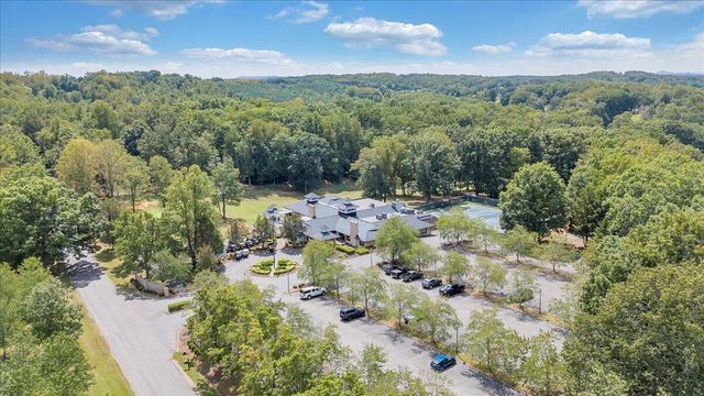 232 Peninsula DR, Moneta, VA 24121