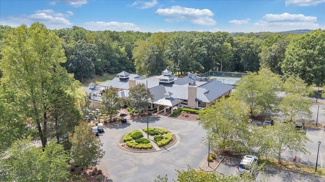 232 Peninsula DR, Moneta, VA 24121