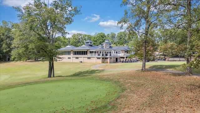 232 Peninsula DR, Moneta, VA 24121