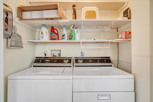 232 Peninsula DR, Moneta, VA 24121