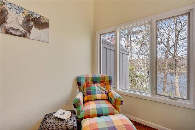 232 Peninsula DR, Moneta, VA 24121
